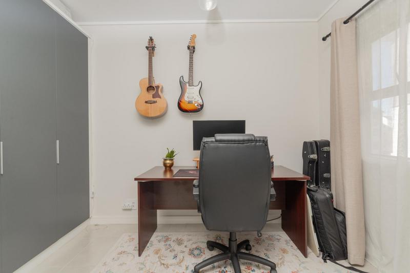 2 Bedroom Property for Sale in The Huntsman Western Cape